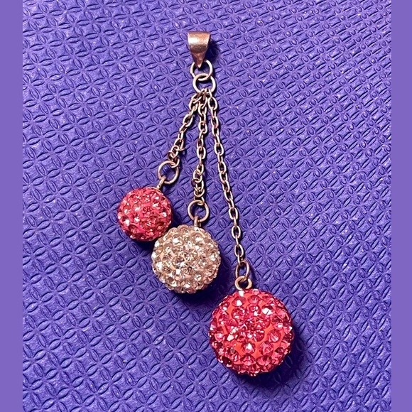 Vintage 925 stamped Elegant Pink and silver sparkling Pendant bag charm - Picture 3 of 6